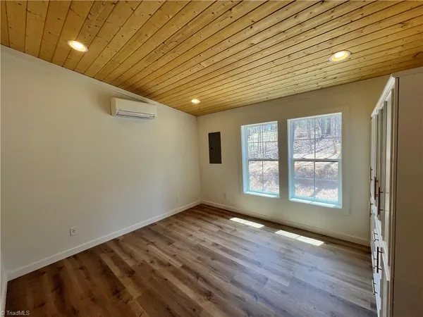 $369,000 | 3270 Fries Road, Galax, VA 24333