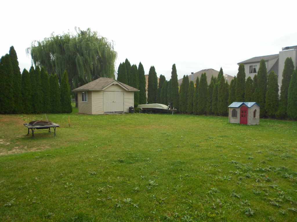 28358 Gamble Road New Baltimore, MI 48047 - Photo 7 of 15 31171566-6.JPG
