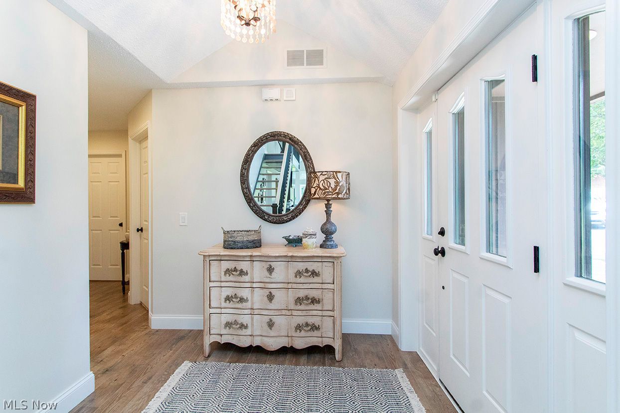 3608 Fenn Road Medina, OH 44256 - Photo 4 of 43