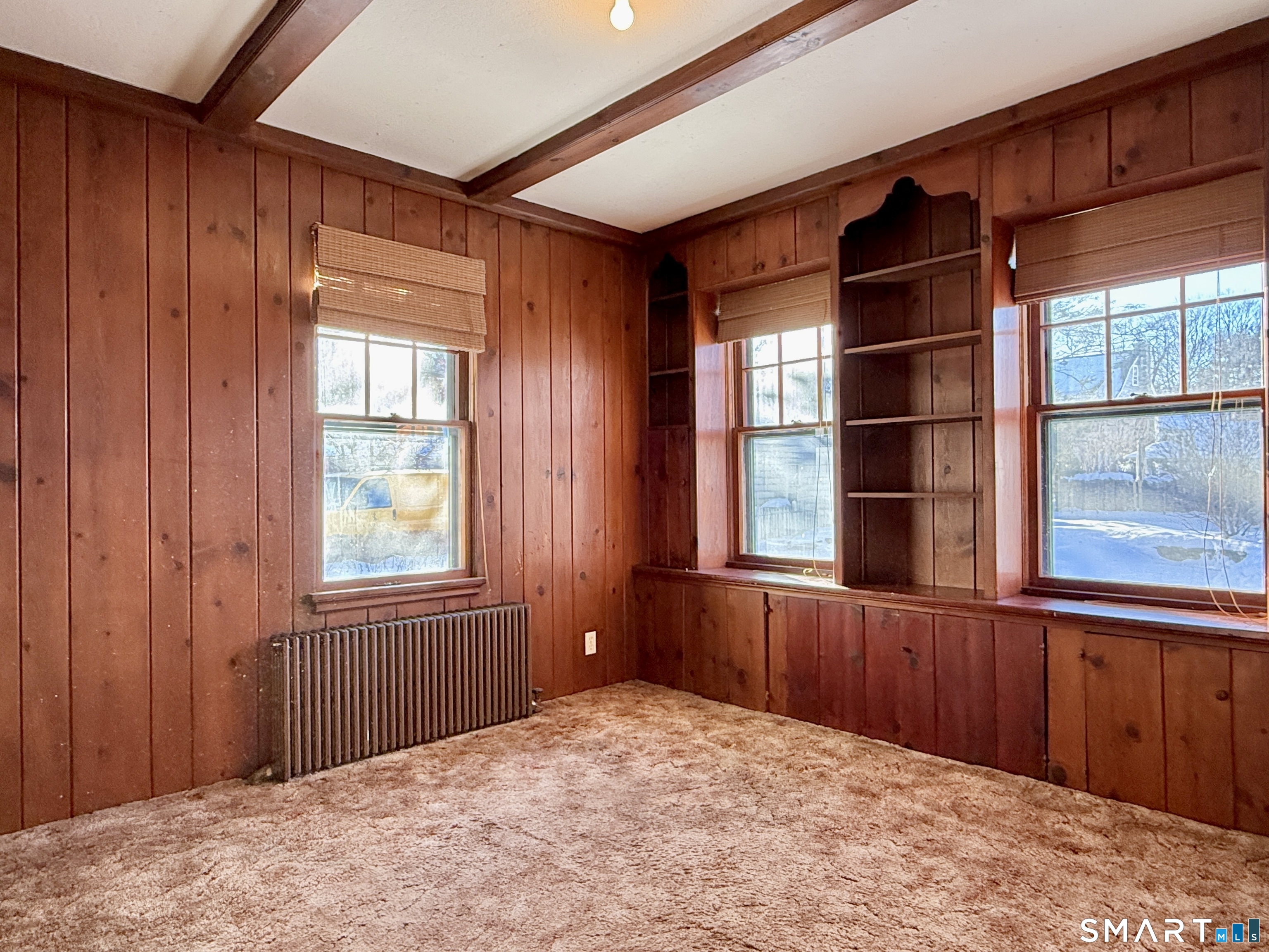 82 Coniston Avenue Waterbury, CT 06708 - Photo 14 of 40