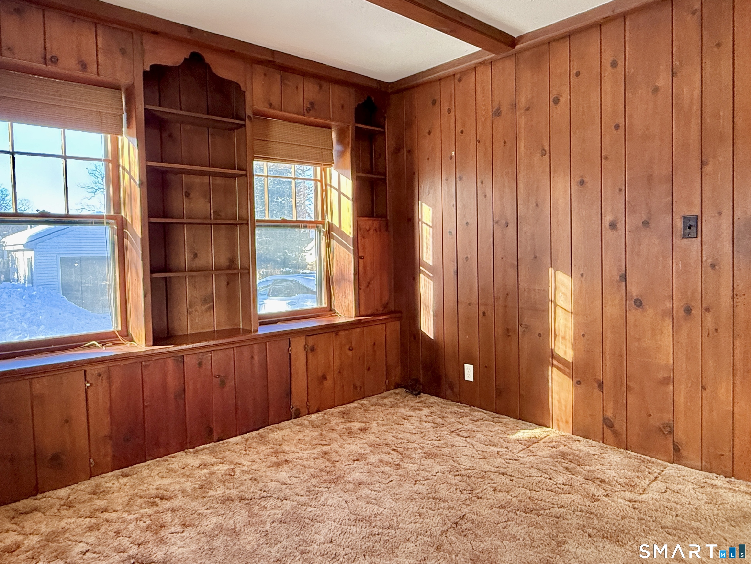 82 Coniston Avenue Waterbury, CT 06708 - Photo 15 of 40