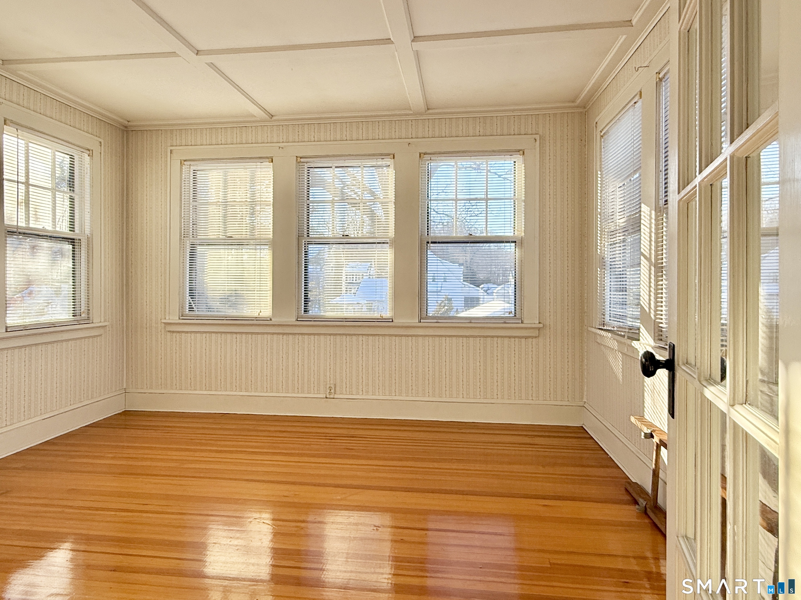 82 Coniston Avenue Waterbury, CT 06708 - Photo 24 of 40