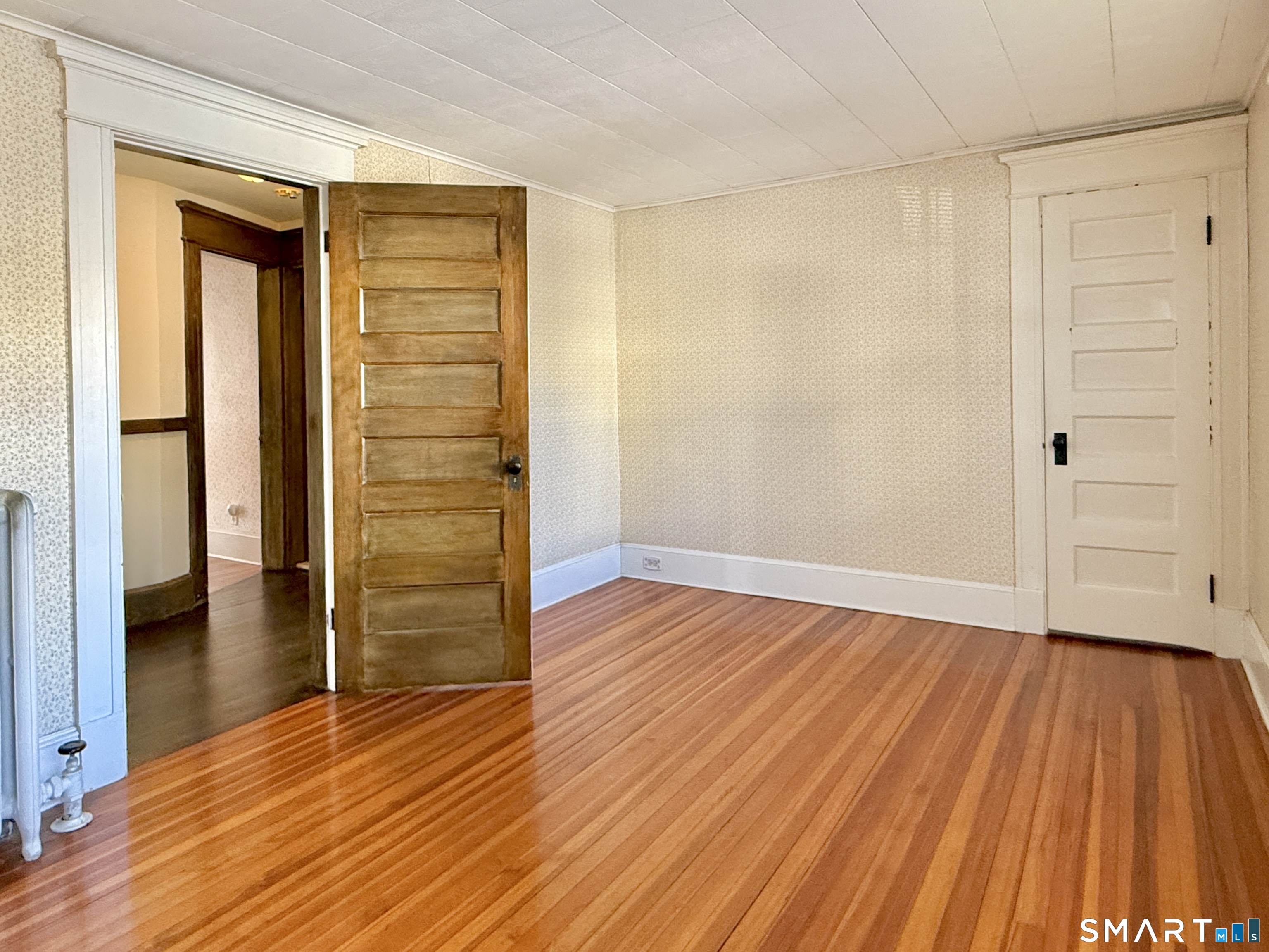 82 Coniston Avenue Waterbury, CT 06708 - Photo 29 of 40