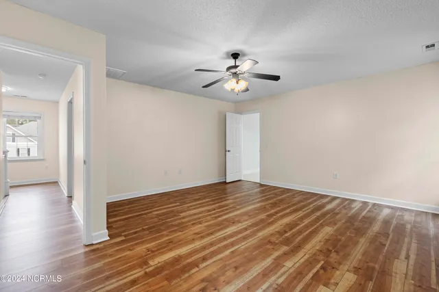 $2,300 | 210 Egret Point Drive, Sneads Ferry, NC 28460