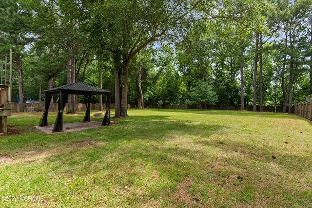 $2,300 | 210 Egret Point Drive, Sneads Ferry, NC 28460