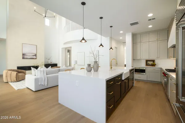$2,300,000 | 3912 East Crittenden Lane, Phoenix, AZ 85018