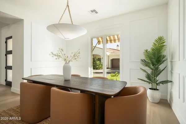 $2,300,000 | 3912 East Crittenden Lane, Phoenix, AZ 85018