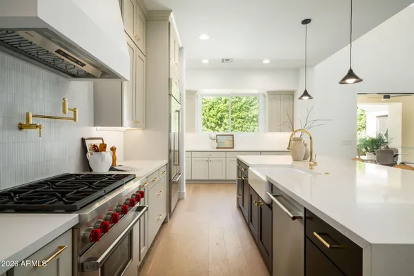 $2,300,000 | 3912 East Crittenden Lane, Phoenix, AZ 85018