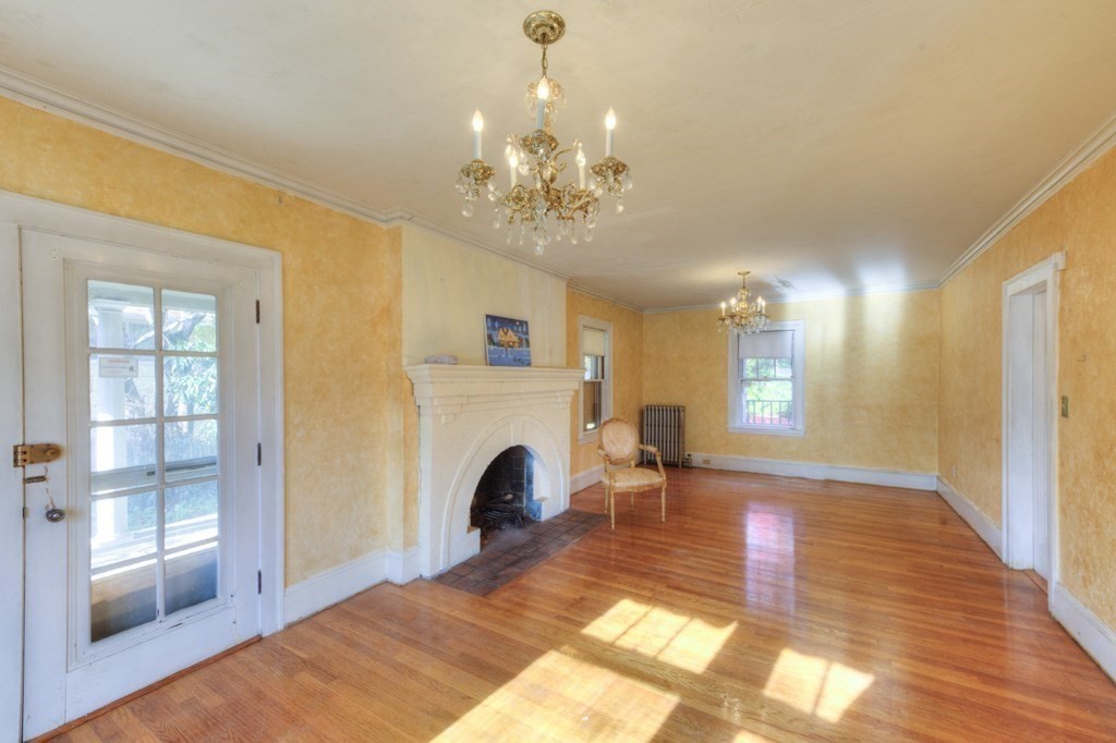 24 Hadwen Road Worcester, MA 01602 - Photo 11 of 42