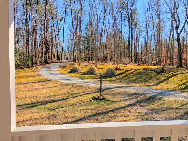 $1,700 | 363 Goose Creek Lane, Clarkesville, GA 30523