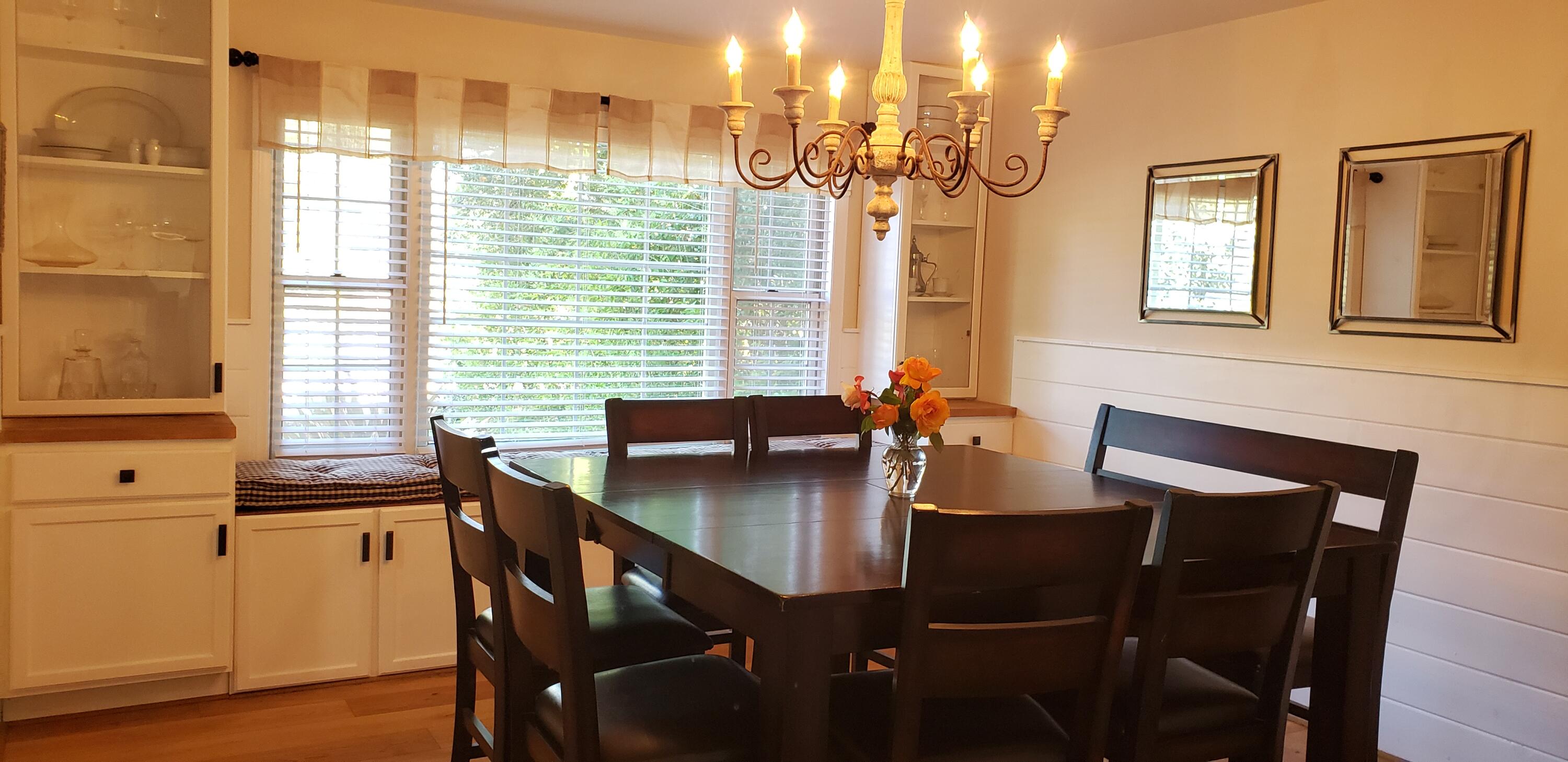 Formal dining, window seat views