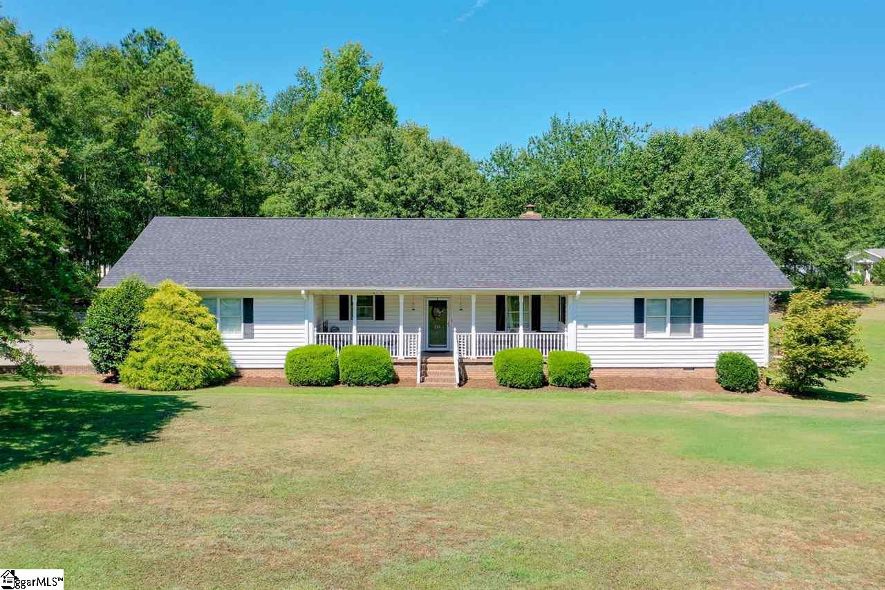 211 Pearson Road Woodruff, SC 29388 - Photo 1 of 33