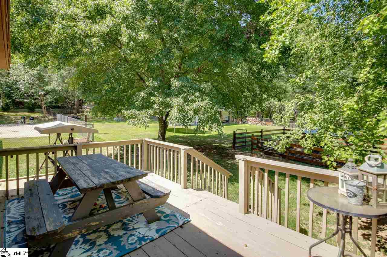211 Pearson Road Woodruff, SC 29388 - Photo 27 of 33