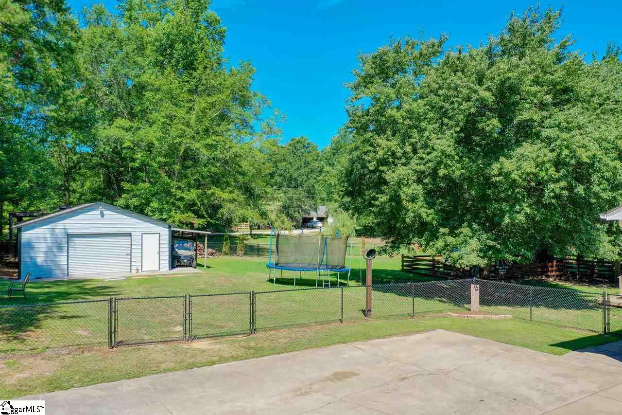 211 Pearson Road Woodruff, SC 29388 - Photo 28 of 33