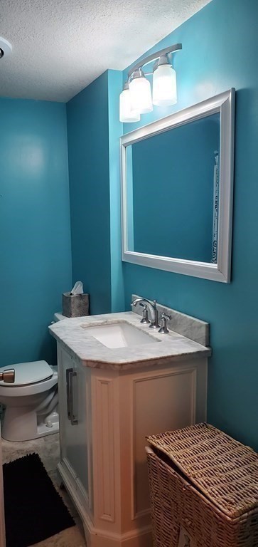 117 Harding Street Chicopee, MA 01013 - Photo 17 of 42 Gallery Image 17