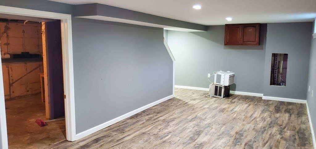 117 Harding Street Chicopee, MA 01013 - Photo 28 of 42 Gallery Image 28