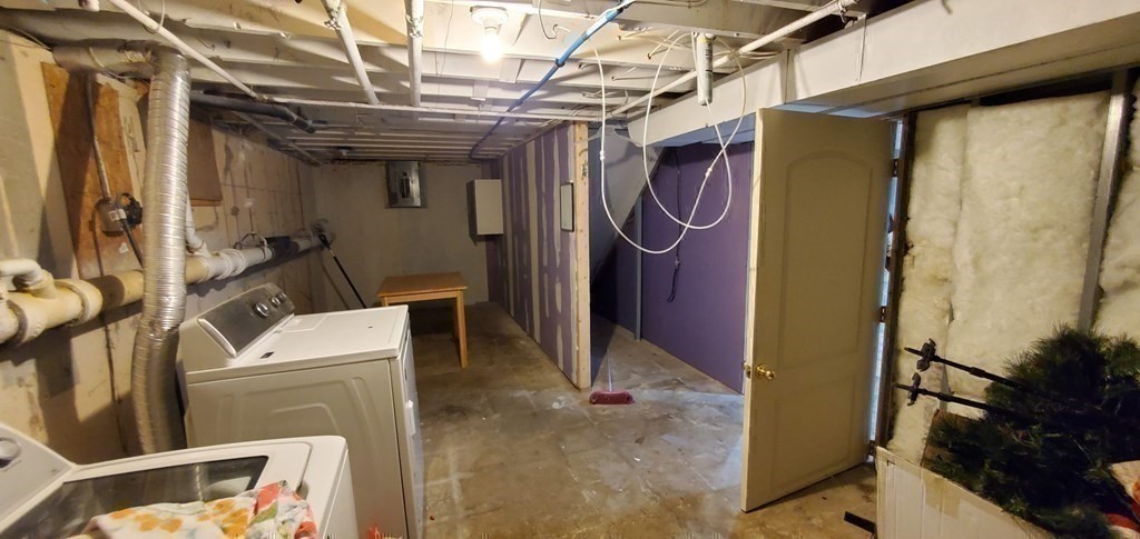 117 Harding Street Chicopee, MA 01013 - Photo 30 of 42 Gallery Image 30