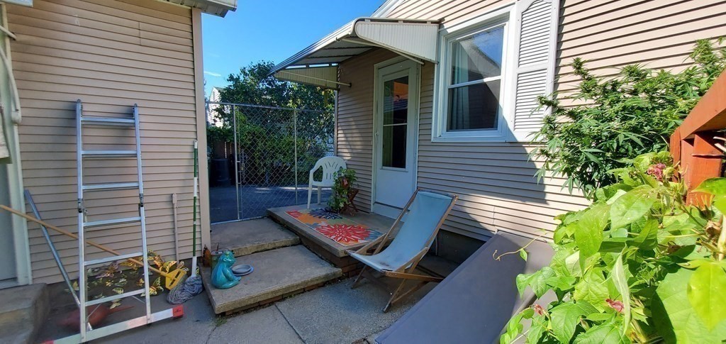 117 Harding Street Chicopee, MA 01013 - Photo 35 of 42 Gallery Image 35