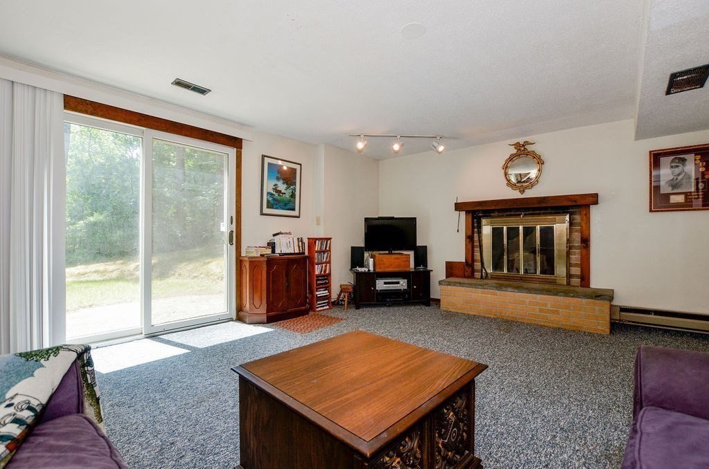 47 Walnut Plain Road Rochester, MA 02770 - Photo 18 of 23