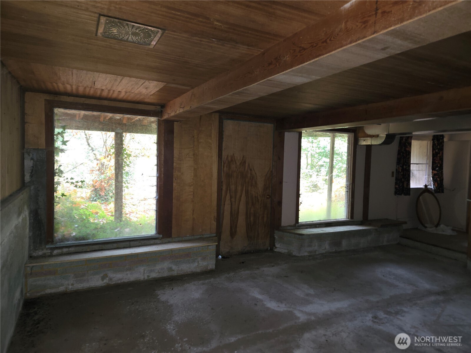 10415 Slater Avenue Northeast Kirkland, WA 98033 - Photo 34 of 38