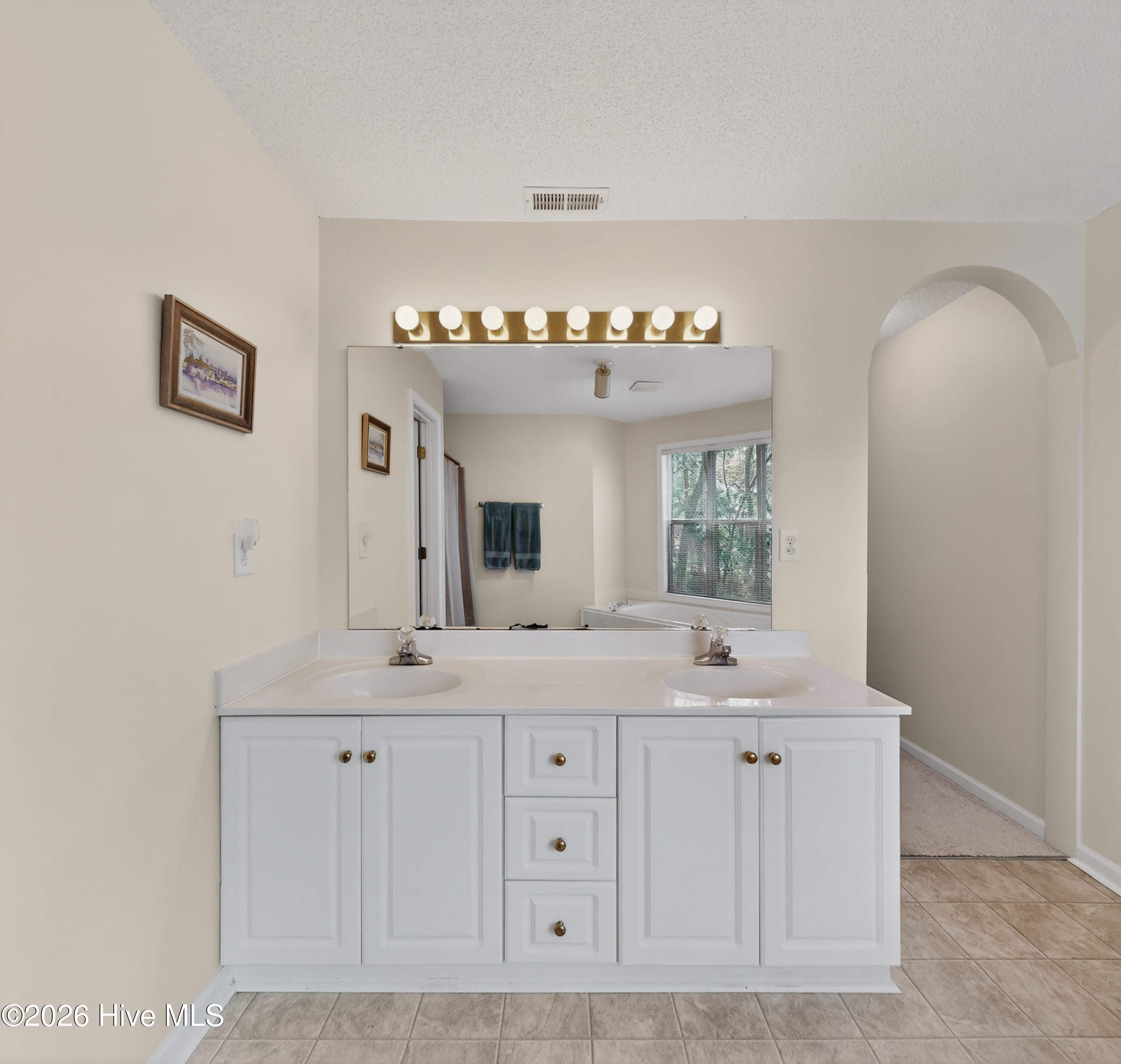1122 Turtle Creek Road, Unit B Greenville, NC 27858 - Photo 24 of 36 030_46