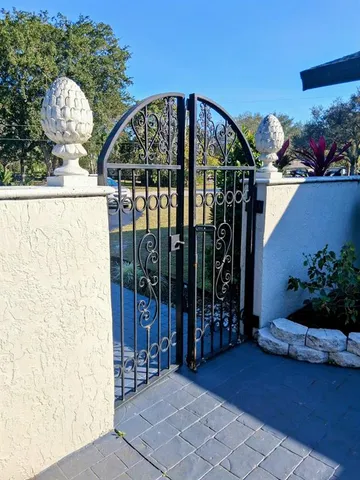 $1,850,000 | 5191 Southwest 109th Avenue, Davie, FL 33328