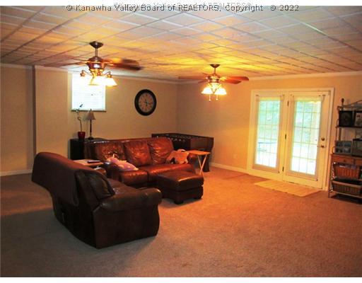 5313 Doc Bailey Road Charleston, WV 25313 - Photo 6 of 16 Den/Family/Great Room.