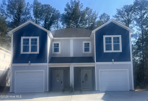 $299,600 | 211 Holly Sands Loop, Sneads Ferry, NC 28460