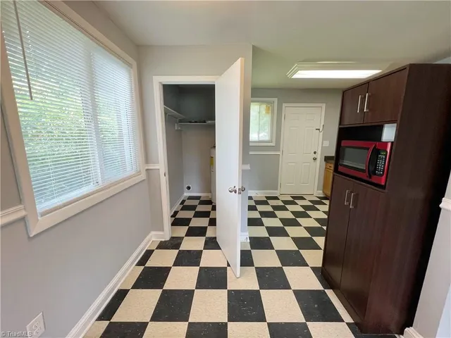 $1,320 | 2304 Madre Place, Greensboro, NC 27406