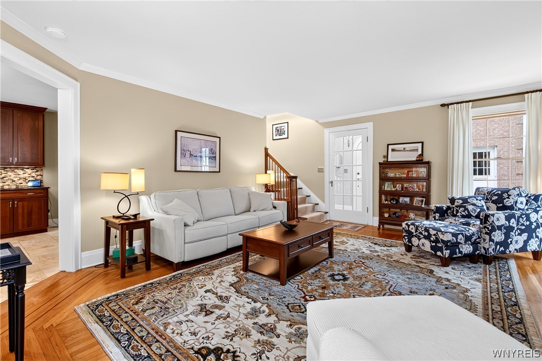 77 Lowell Road Tonawanda, NY 14217 - Photo 13 of 42