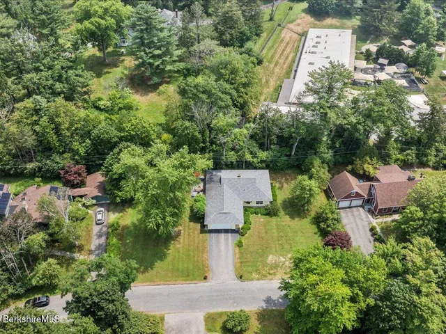 $699,000 | 34 Jerome Drive, Williamstown, MA 01267