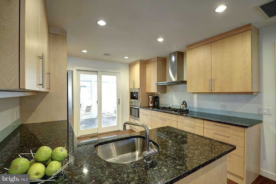 5312 Sangamore Road Bethesda, MD 20816 - Photo 11 of 22 Kitchen