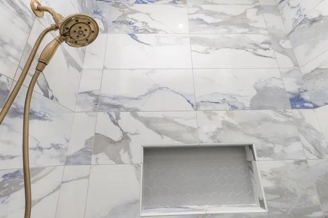 $330,000 | 11 East Chestnut Street, Unit 1, Douglas, MI 49406