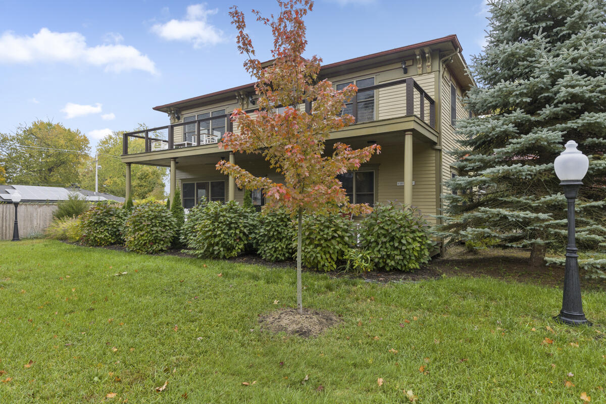 11 East Chestnut Street, Unit 1 Douglas, MI 49406 - Photo 3 of 35 IMG_1002