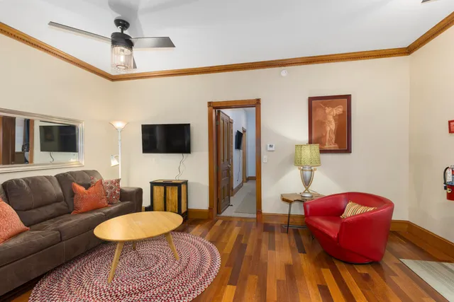 $330,000 | 11 East Chestnut Street, Unit 1, Douglas, MI 49406