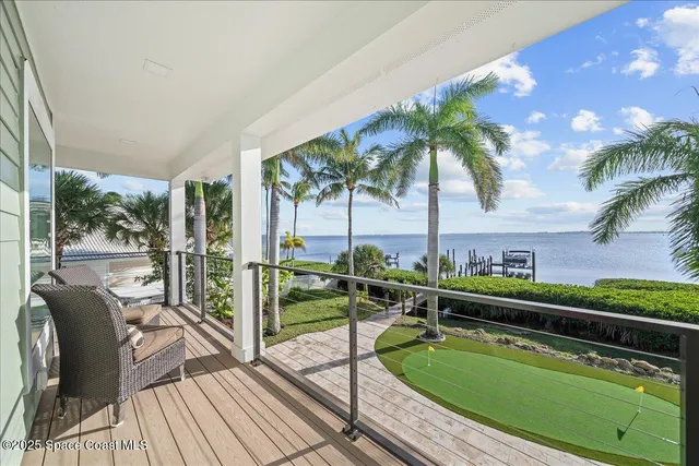 $5,200,000 | 182 Bayshore Drive, Melbourne Beach, FL 32951