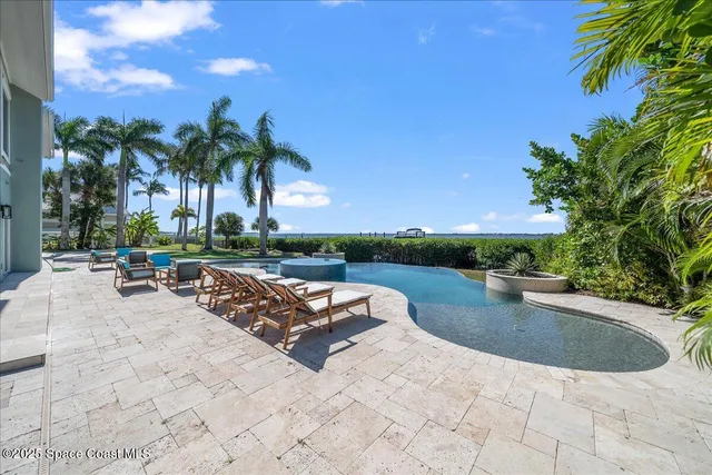 $5,200,000 | 182 Bayshore Drive, Melbourne Beach, FL 32951