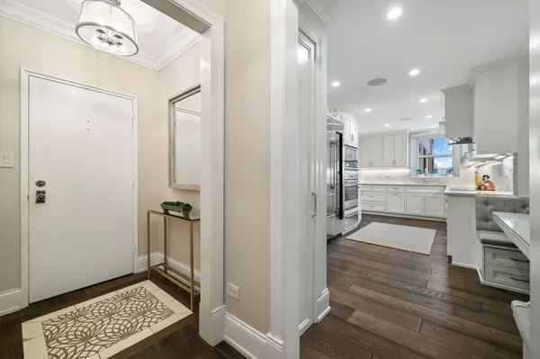 $1,375,000 | 1335 North Astor Street, Unit 11C, Chicago, IL 60610
