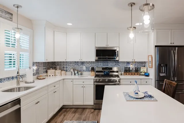 $724,900 | 4 Sarah Beth Lane, Unit 1, Wareham, MA 02571