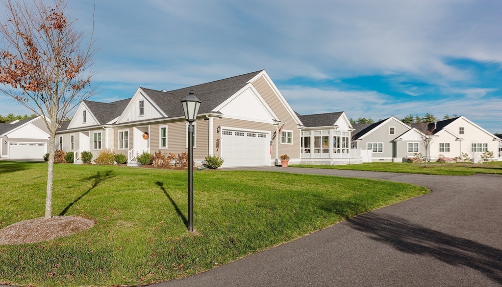 4 Sarah Beth Lane, Unit 1 Wareham, MA 02571 - Photo 4 of 42