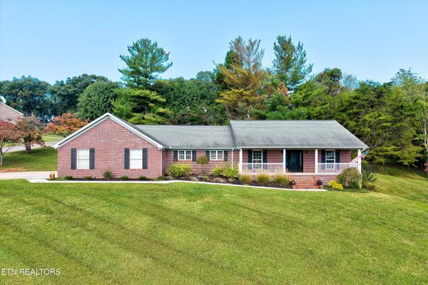 $800,000 | 1806 Paul Drive, Jefferson City, TN 37760