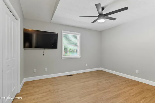 $800,000 | 1806 Paul Drive, Jefferson City, TN 37760