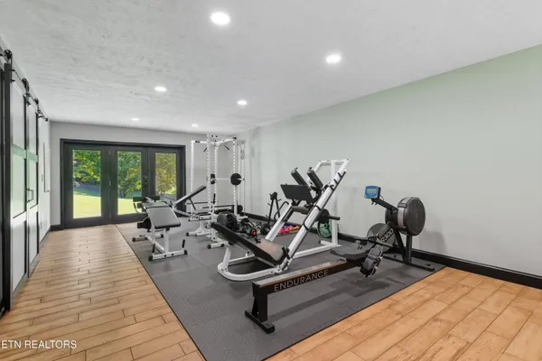 $800,000 | 1806 Paul Drive, Jefferson City, TN 37760