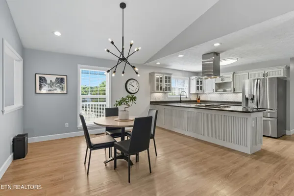 $800,000 | 1806 Paul Drive, Jefferson City, TN 37760