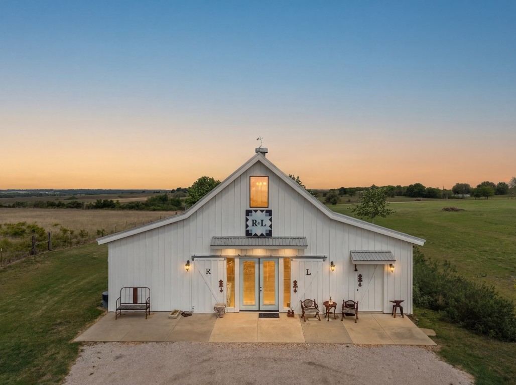 5025 Wickel Road Burton, TX 77835 - Photo 23 of 49