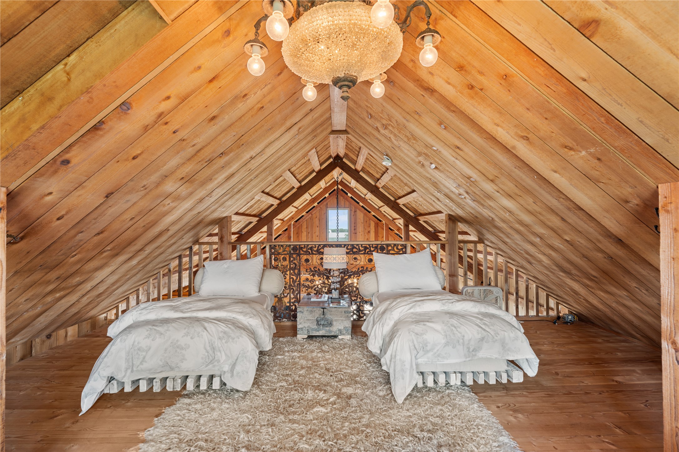 5025 Wickel Road Burton, TX 77835 - Photo 28 of 50 The barn loft features a fourth lovely sleeping space. Dimensions 21x21.