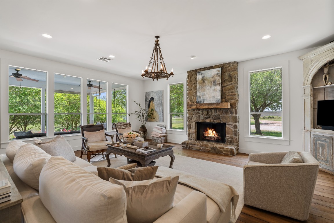 5025 Wickel Road Burton, TX 77835 - Photo 10 of 49