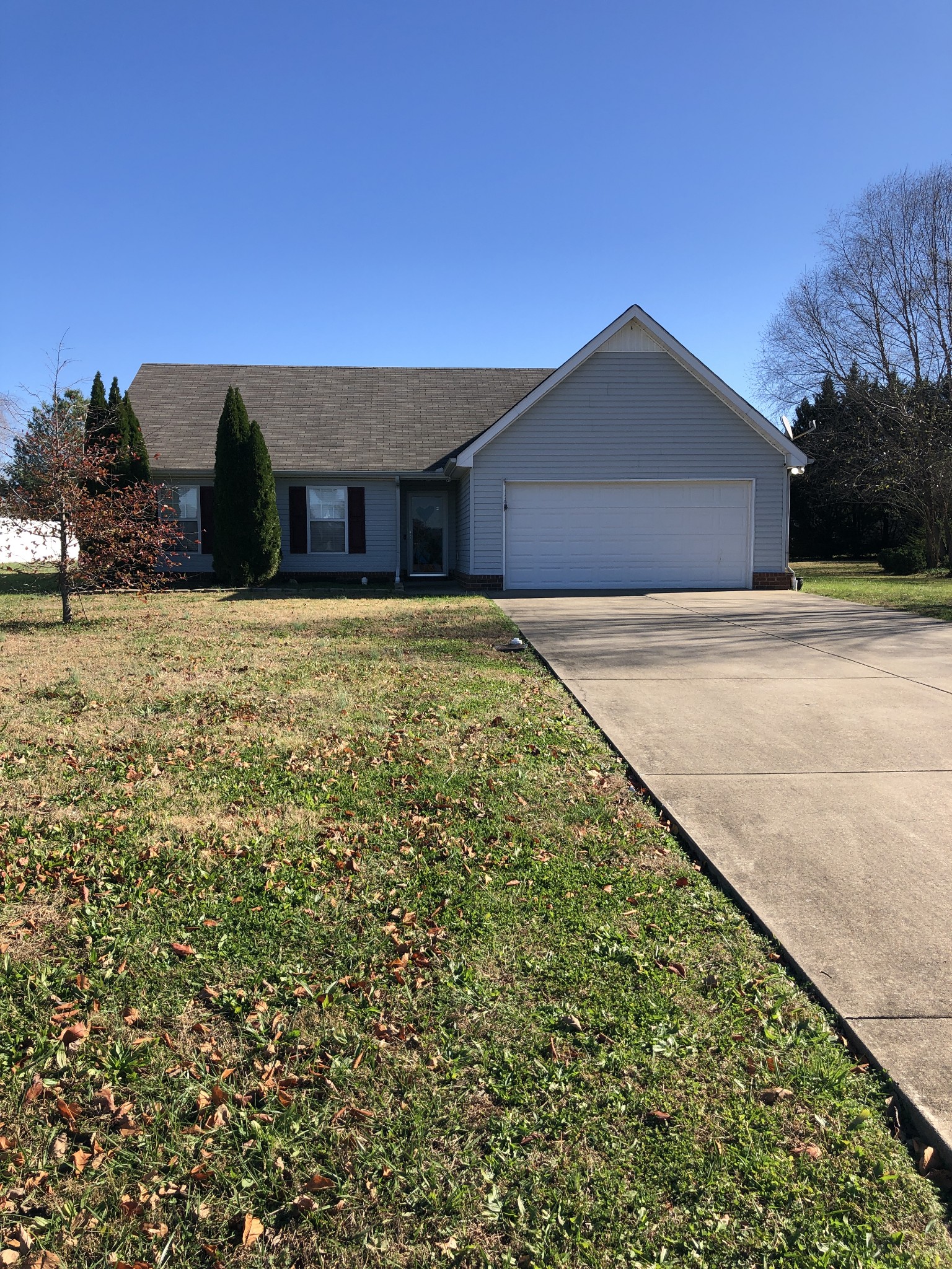 725 Crescent Road Murfreesboro, TN 37128 - Photo 2 of 16 a house view with a garden space