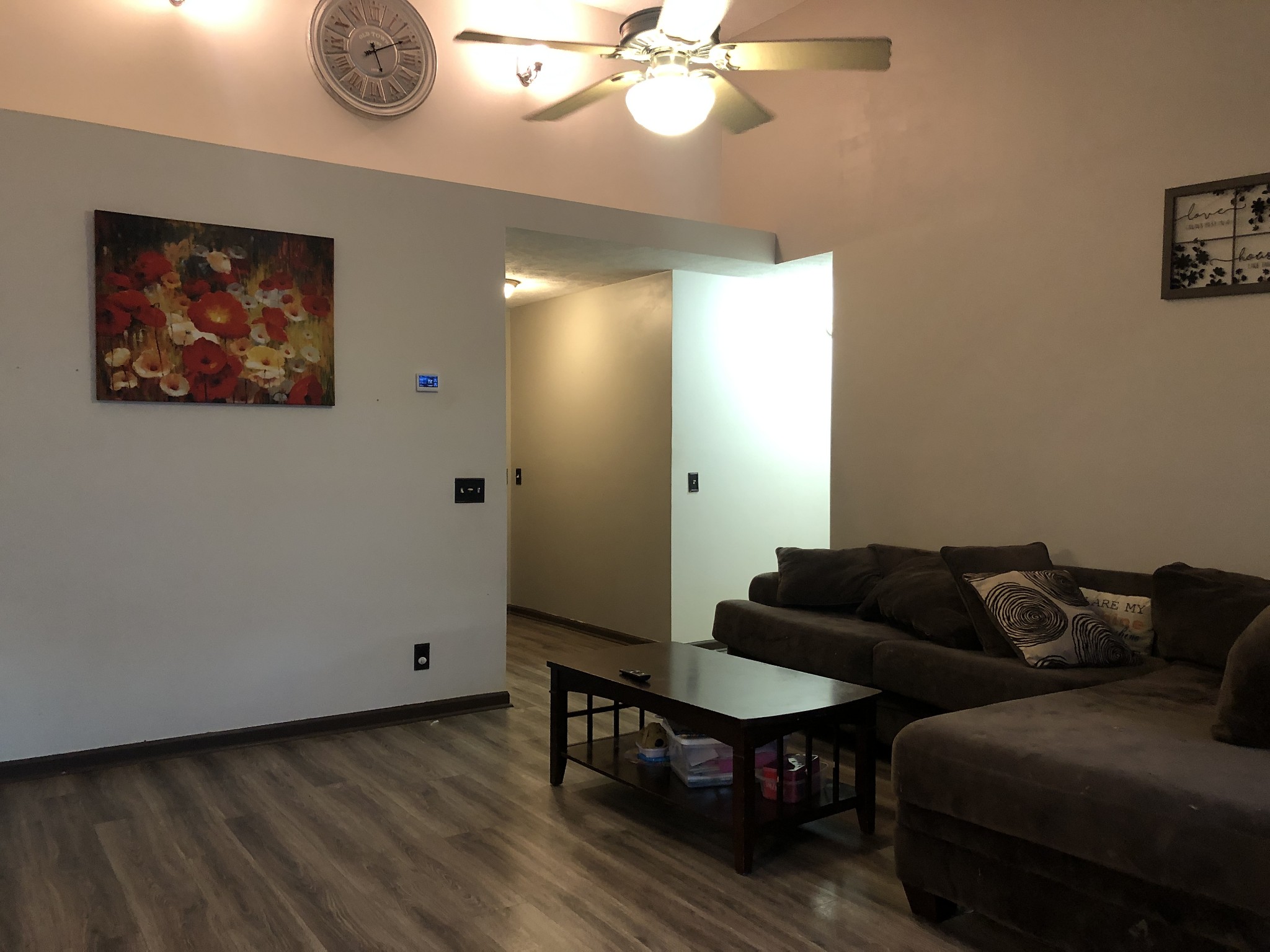725 Crescent Road Murfreesboro, TN 37128 - Photo 6 of 16 a living room with furniture and wooden floor