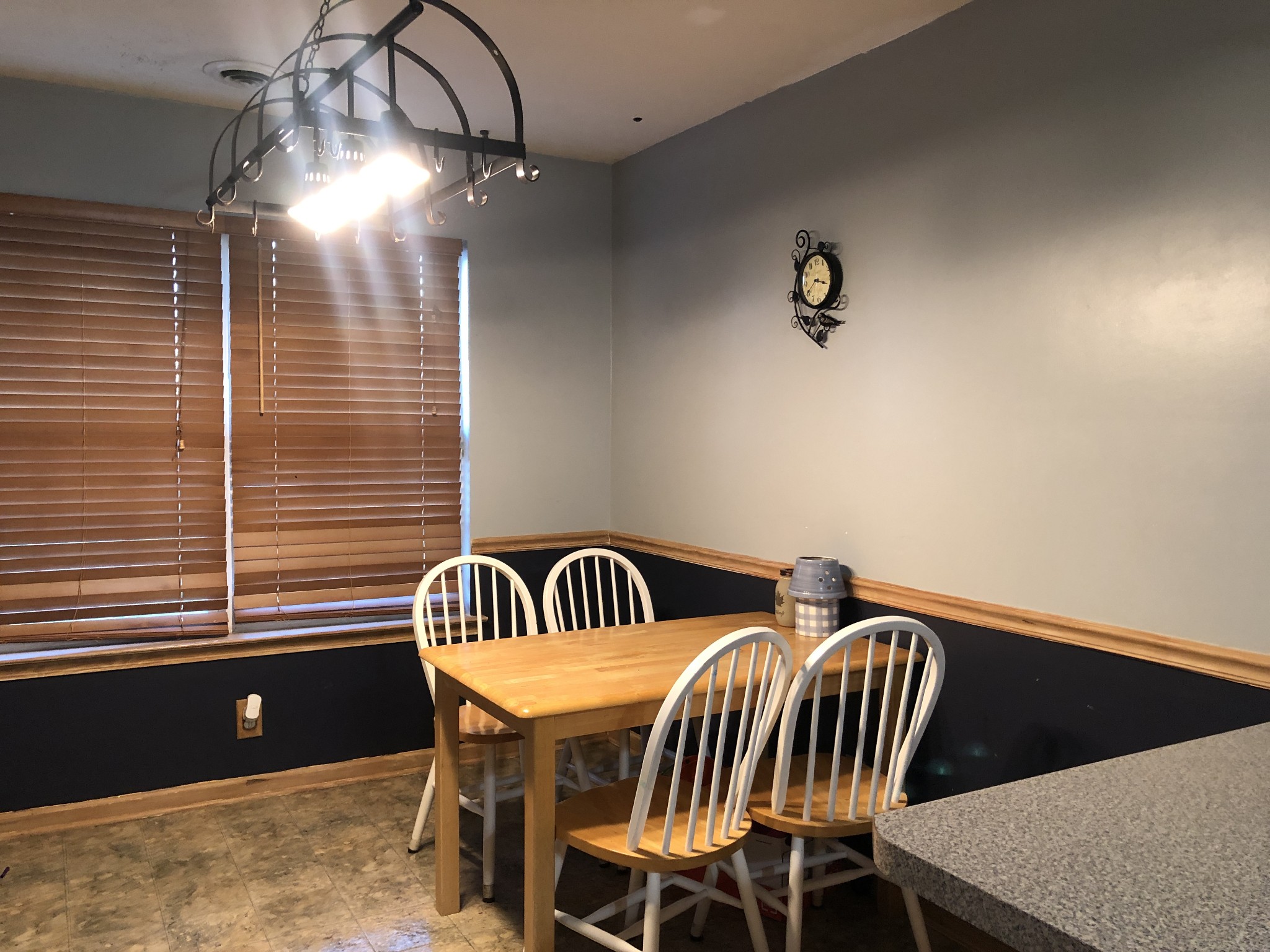 725 Crescent Road Murfreesboro, TN 37128 - Photo 9 of 16 a view of a dining room with furniture and window